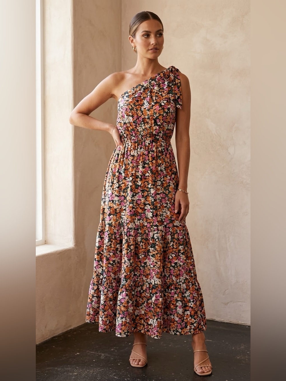 New! Papillon One-Shoulder Floral Maxi Dress medium